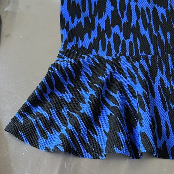 LONDON TIMES Form Fitting Dress Short Sleeve Flounce Dress, 4P - Picture 14 of 15